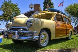 doyoulikevintage:1951 Ford Country Squire