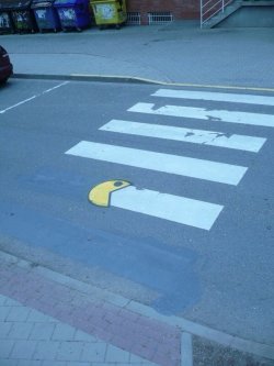 dorkly:  Pac Man Street Art  It’s a cross-wakka-wakka-wakka-wakka.