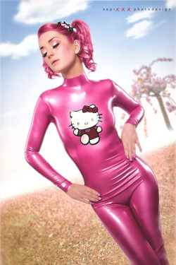 Yay for pink kitty cuteness. ♥