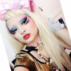 sugarpillcosmetics:  Shrinkle is wearing Sugarpill Sweetheart