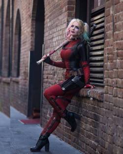 steam-and-pleasure:Harley Deadpool Cosplayer: Maid of Might Cosplay