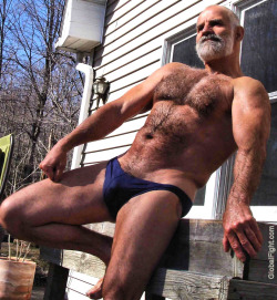 wrestlerswrestlingphotos:  wet muscular grandaddy