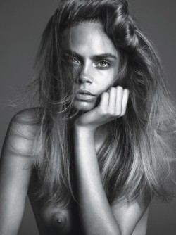 gotcelebsnaked:  Cara Delevingne - nude in ‘W Magazine’