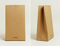 versaceslut:  never forget the 跂 Jil Sander paper bag