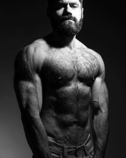Follow my two hairy men blogs:http://sambrcln.tumblr.comhttp://hairysex.tumblr.com
