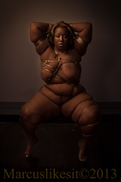 marcuslikesit:Photography and Tying by Marcuslikesit with Victoria