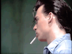 becauseitisjohnnydepp:  Johnny Depp on the set of “Cry-Baby”