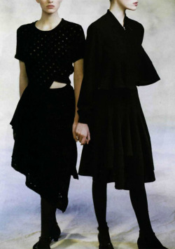 midst-midst:  Comme des Garçons feature for L’officiel nº