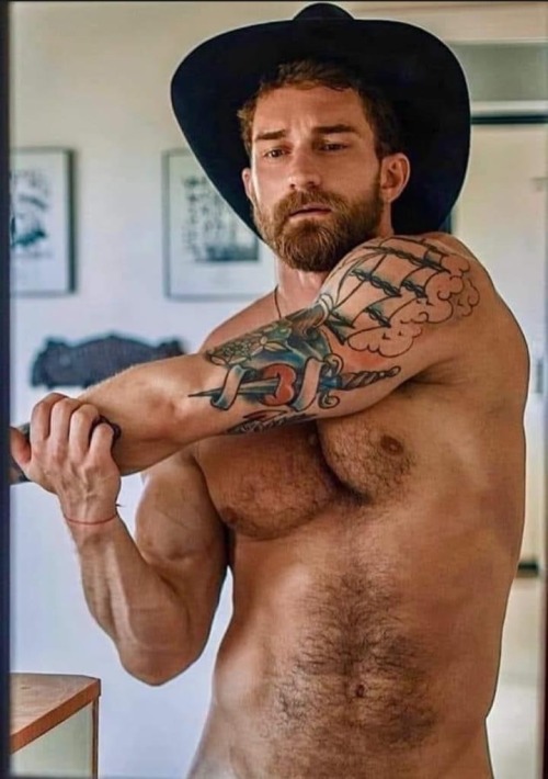 maschio61:  http://maschio61.tumblr.com/archivethanks for following