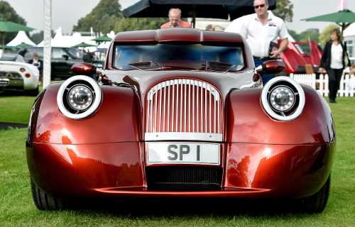 carsthatnevermadeitetc:  Morgan SP1, 2014. A one-off based on the LIFEcar concept which used a 3.7 litre Ford V6 in place of the concept carâ€™s fuel cell