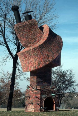 zukarevue: brassandbolts:  Brickwork taking to new levels.  My