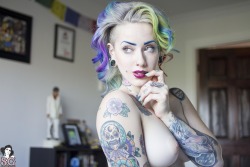 beautifulgirlsmakemesuicidal:  Jennings Suicide  