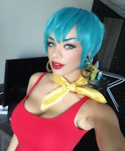 hotcosplaychicks:  Bulma Cosplay by Lucid Belle by JosephBlackblade30