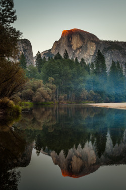 h4ilstorm:  Half Dome Reflection (by Thorsten - www.thorstenscheuermann.com)