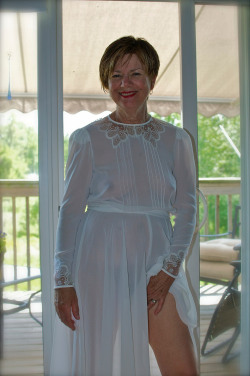 my-perfect-lady:WOW! You look HOT, aunt Joan. Are you still holding