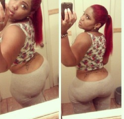 thickbeyondbelief:  Damn @Therealbrickhouse is bad af