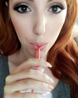 laurenfillsup:  Always stay hydrated for #squirting… @hustler