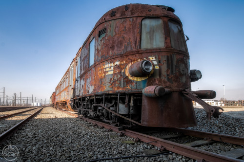 urbanrelicsphotography: ORIENT EXPRESS A first class compartment