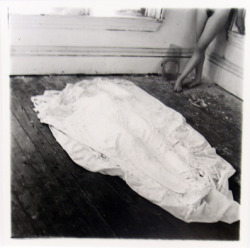 grigiabot:   Francesca Woodman  Also