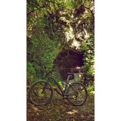 Looking for my new Batcave 🦇 🚲 #bike #mtb #trek #procaliber6