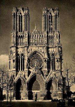 countessnoctis:  Reims Cathedral, France (1937)
