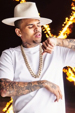 CHRIS BROWN