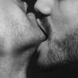 groovygaysex:  justboysandboys: JUSTBOYSANDBOYS This kiss is