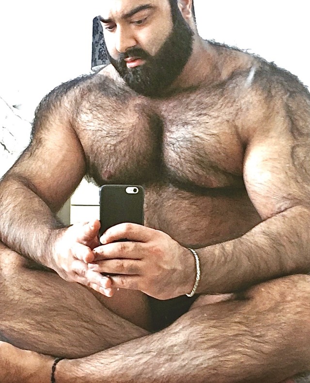 bigfurtime:loverofthebear:Dag