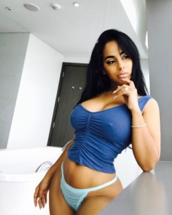 IE MAMI IS A THICK HOT DIRTY MEATY REDBONE LATINA SLUT WITH HOT