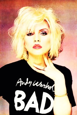 vampiresandvixens:   Debbie Harry photographed by Brian Aris,