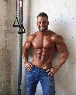 mrmusclelover:  Eric Janicki