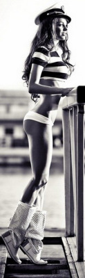 stunning-legs:  Stunning Legs http://stunning-legs.tumblr.com/