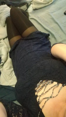 Navy blue dress ♥ Lowkey running out of outfits to take pics