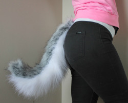 kittensplaypenshop:  Two-toned tails are now available! Get them