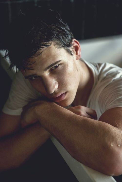 muscle-style:  dude-on-demande:Wincent Weiss 👍Great workout