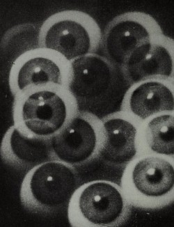 nemfrog:  Superimposed glass eyeballs from Han Richter’s Film