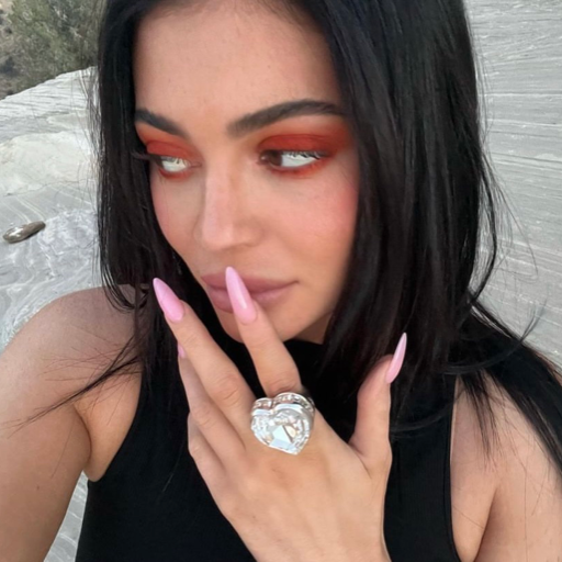 goddesskylies-deactivated202208: