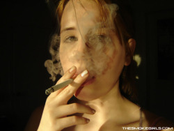 compulsion2smoke:  —Sexy exhale!! 