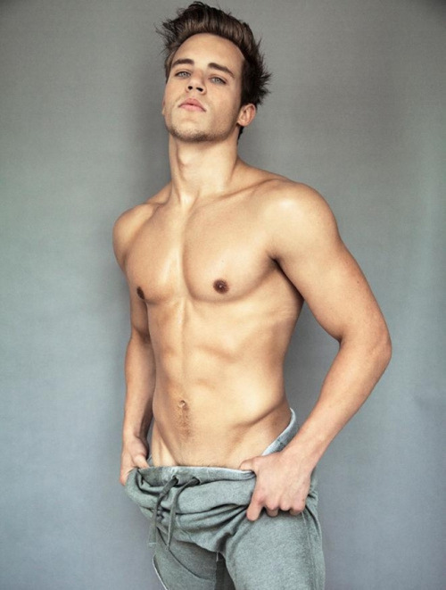 ladnkilt:  THE CINGULUM ADONIDEM (Latin: Adonis Belt)…  THE