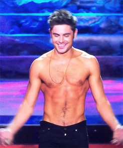 poisonarchives:  Zac Efron | MTV Movie Awards Best Shirtless