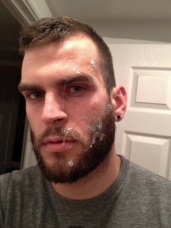 corbeauxtube:  Cum is better than crema rinse for a beard. 