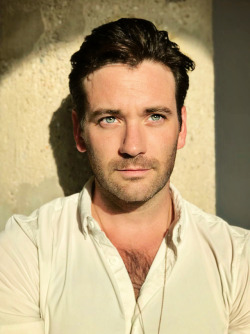   Colin Donnell  