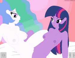 tentacle-muffins:  Celestia and Luna giving their subjects (and