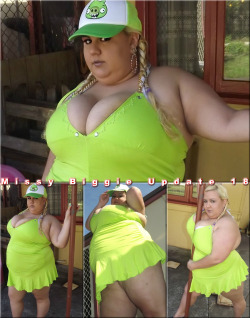 bigandnastybbws:  More Hot Videos.: http://bit.ly/PRwDPb