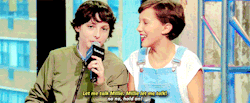 strangerthingscast:Finn and Noah making Millie laugh is the cutest