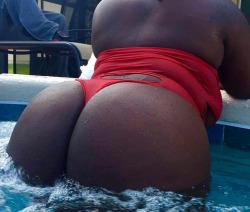 The Best Thick Beauties on Tumblr