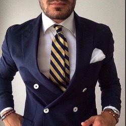 gentlemansessentials:  Style II    Gentleman’s Essentials