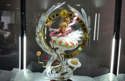 pkjd-moetron:  Cardcaptor Sakura figure from Goodsmile booth