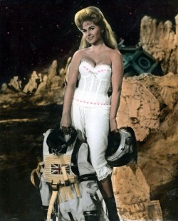 atomic-chronoscaph: Martha Hyer - First Men in the Moon (1964)