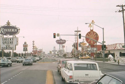 fuckyeahvintage-retro:  Las Vegas, 1973 